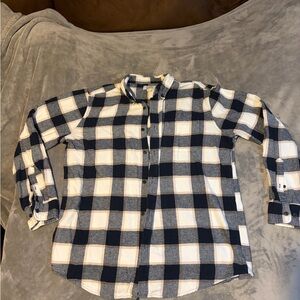 Croft & Barrow Navy and Cream Checkered Shirt